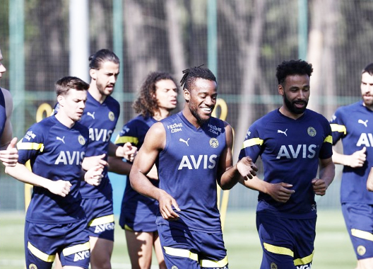 Fenerbahçe'ye bedavaya dünya yıldızı... Bayram edecek!