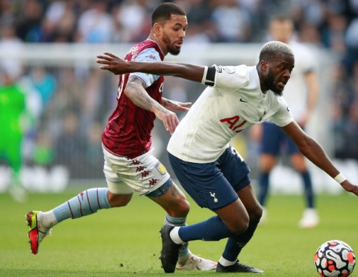 Foto - Fenerbahçe'ye bir çalım daha! Galatasaray durmak bilmiyor...