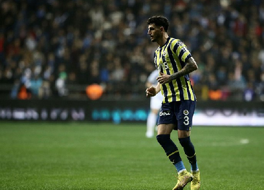 Foto - Fenerbahçe'ye bir kötü haber daha! Adı sık sık yazılıyordu ama...