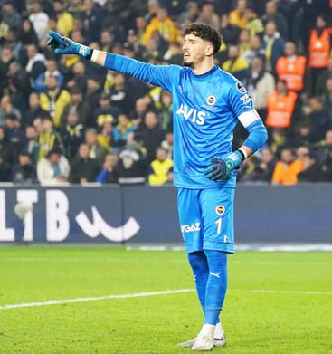 Foto - Fenerbahçe'ye boyu çok tartışılacak kaleci! Sürpriz iddia...