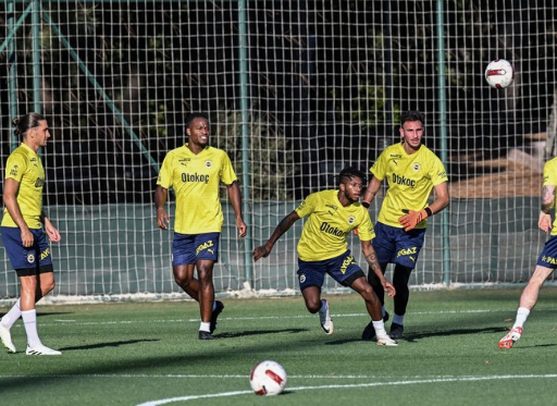 Foto - Fenerbahçe'ye çekmek adına bu sefer, transfer çıkmazına girdi! Çarpıcı sözler...