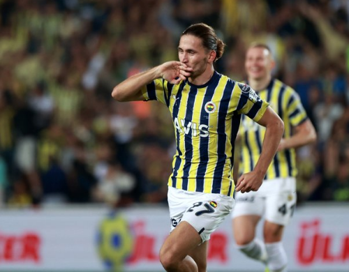 Foto - Fenerbahçe'ye çekmek adına bu sefer, transfer çıkmazına girdi! Çarpıcı sözler...