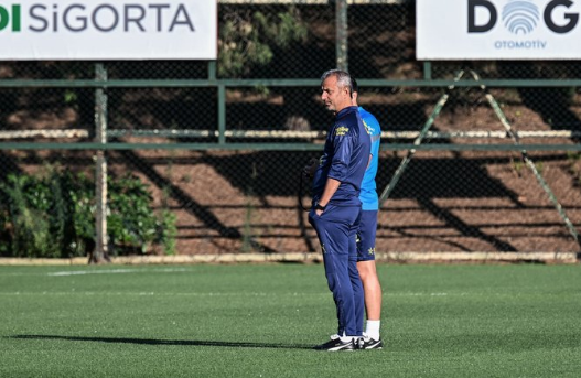 Foto - Fenerbahçe'ye çekmek adına bu sefer, transfer çıkmazına girdi! Çarpıcı sözler...