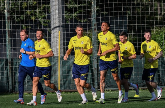 Foto - Fenerbahçe'ye çekmek adına bu sefer, transfer çıkmazına girdi! Çarpıcı sözler...