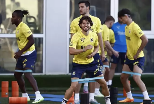 Foto - Fenerbahçe'ye çok ama çok kötü haber! O futbolcu iflas etti: Yıldız isim kadro dışı!