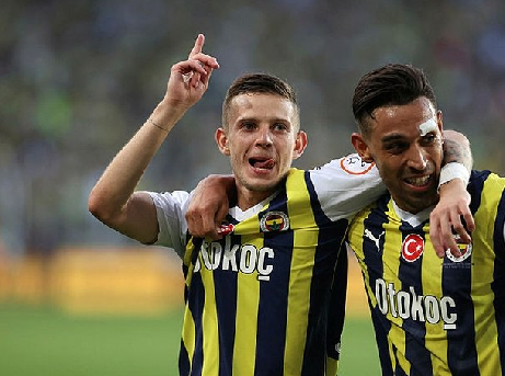 Foto - Fenerbahçe'ye dev isimden Szymanski kararı: Polonyalı yıldız için dev bonservis...