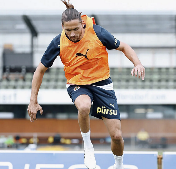 Foto - Fenerbahçe’ye geri dönmüştü ve Süper Lig’in yeni ekibi düğmeye bastı bile…