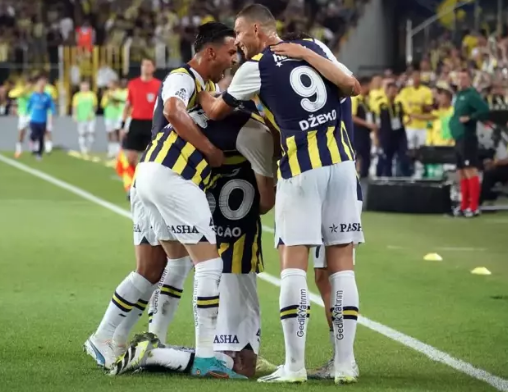 Foto - Fenerbahçe'ye kötü haber! İsmail Kartal istiyordu, Barcelona'ya imza atıyor