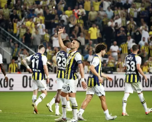 Foto - Fenerbahçe'ye kötü haber! İsmail Kartal istiyordu, Barcelona'ya imza atıyor