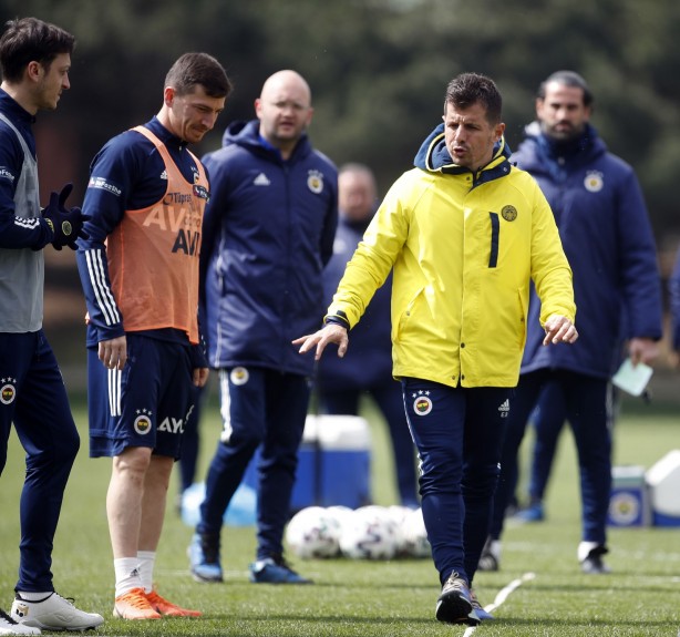 Foto - Fenerbahçe'ye Mesut Özil'den güzel haber