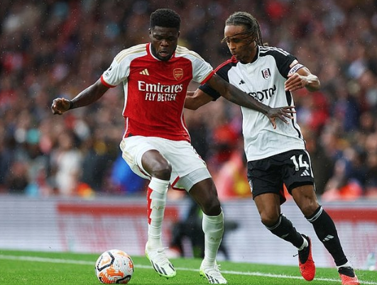 Foto - Fenerbahçe'ye sürpriz 6 numara! Thomas Partey ve Jorginho beklenirken ters köşe...