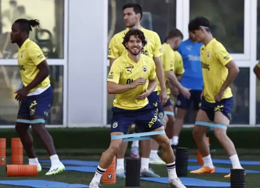 Foto - Fenerbahçe'ye 'top kapma' canavarı geliyor! Tüm dünyaya böyle duyurdular