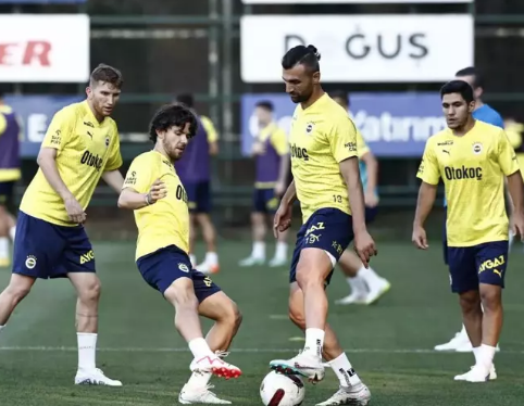 Foto - Fenerbahçe'ye 'top kapma' canavarı geliyor! Tüm dünyaya böyle duyurdular
