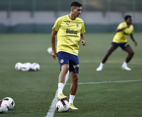 Foto - Fenerbahçe'ye 'top kapma' canavarı geliyor! Tüm dünyaya böyle duyurdular