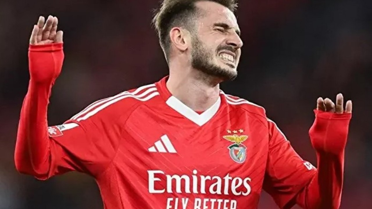 Foto - Fenerbahçe’ye transfer öncesi şok hareket! Kerem'den Galatasaray'a sürpriz telefon