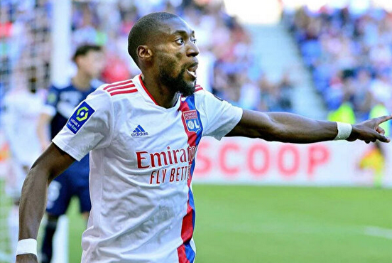 Foto - Fenerbahçe'ye transfer şoku! Aynı maaşa onu resmen aldılar! Suudi Arabistan'a gitti