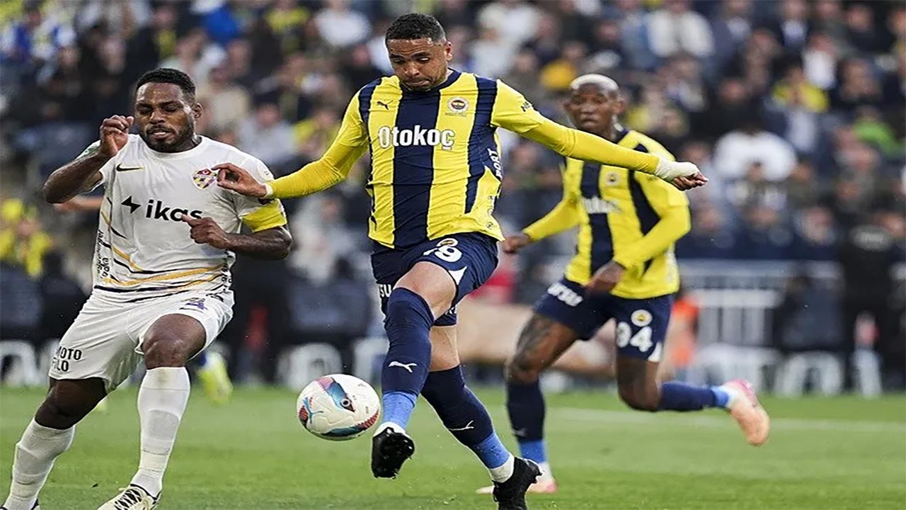 Foto - Fenerbahçe’ye transfer şoku: İngiliz kulübü genç yıldızı kaptı!