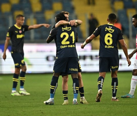 Foto - Fenerbahçe'ye transferde kötü haber! Pazarlık süreci... Ellerinde patladı!