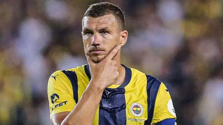 Foto - Fenerbahçe'ye veda etmişti! Edin Dzeko’nun yeni adresi belli oldu 