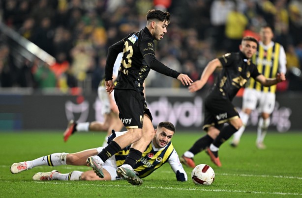 Foto - Fenerbahçe'ye yeni Kim Min-Jae! Peş peşe patlayacak! Dikkat dediler ve duyurdular… Sızdırıldı karar…