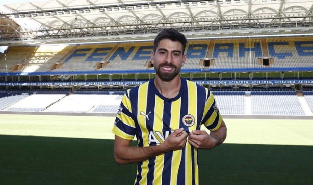 Fenerbahçe’yi kara kara düşündürecek gelişme bu olsa gerek! 1 gol ve 1 asist: 5.2 milyon euro… Taraftarlar varlığını unutmuştu! 