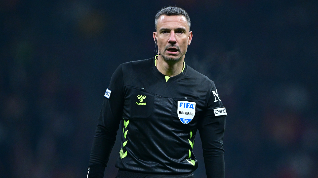 Foto - Fenerbahçe’yi kurtarmayan Yabancı hakem Samsunspor’u mu kurtaracak? TFF bu haltı nasıl temizleyecek görelim bakalım!