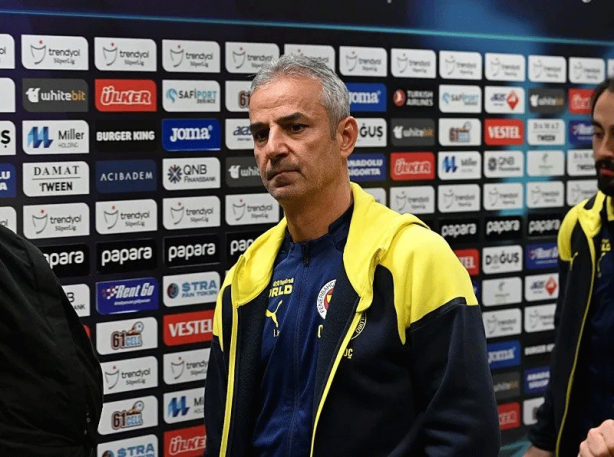 Foto - Fenerbahçe’yi yıkan haber geldi! İsmail Kartal’ın planları alt üst olacak: İki yıldız birden ayrılıyor