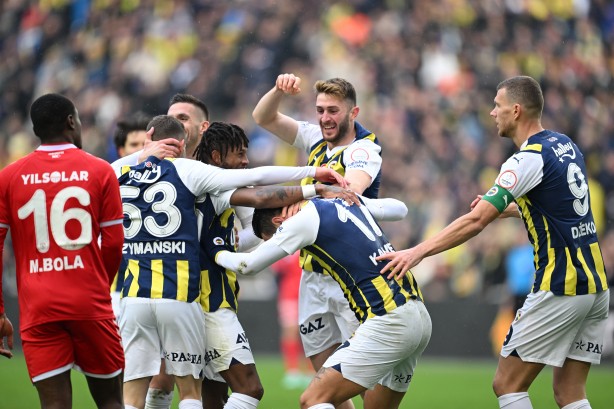Foto - Fenerbahçe'yi yıkan haber! Korkusu başladı, şok açıklama geldi: Tüm Türkiye’ye böyle ilan ettiler: O kararı vermişti!