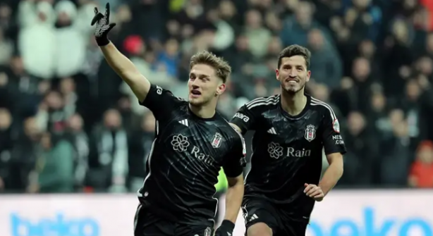 Foto - Ferdi için gelmişlerdi... Başka oyuncuya hayran kaldılar! Hem de Fenerbahçeli değil