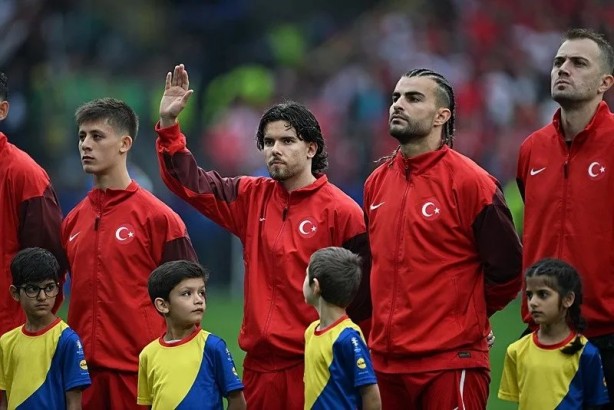 Foto - Ferdi Kadıoğlu dünya devine transfer oluyor! Fenerbahçe'ye bomba takas teklifi...