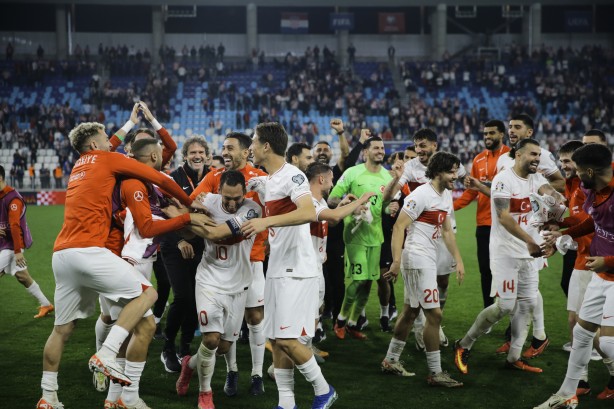 Foto - Ferdi Kadıoğlu ve İsmail Yüksek bombası! Napoli transfer edecekken ters köşe..