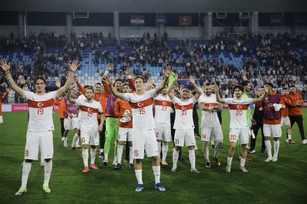 Foto - Ferdi Kadıoğlu ve İsmail Yüksek bombası! Napoli transfer edecekken ters köşe..