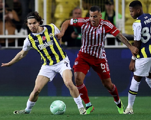 Foto - Ferdi Kadıoğlu yuvadan uçuyor! Anlaşma tamam... Ali Koç söylemişti ve gidiyor!