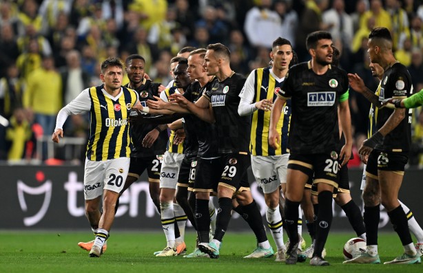 Foto - Ferdi Kadıoğlu'na inanılmaz talip! Arda Güler'i bile gölgede bırakacak... Ortalık bu defa çok fena karışacak