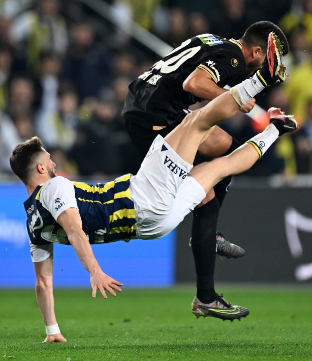 Foto - Ferdi Kadıoğlu'na inanılmaz talip! Arda Güler'i bile gölgede bırakacak... Ortalık bu defa çok fena karışacak