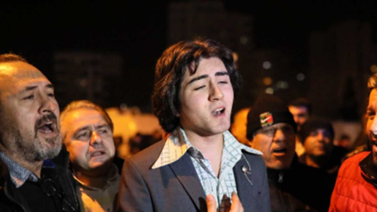 Foto - Ferdi Tayfur hayranı Talha Siraç Ünlü gözaltına alındı! İnfiale sebep oldu, tepki yağıyor