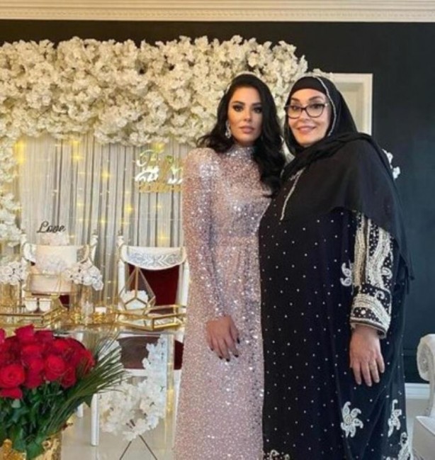 Foto - Ferdi Tayfur'un kızı Tuğçe Tayfur tesettüre girdi