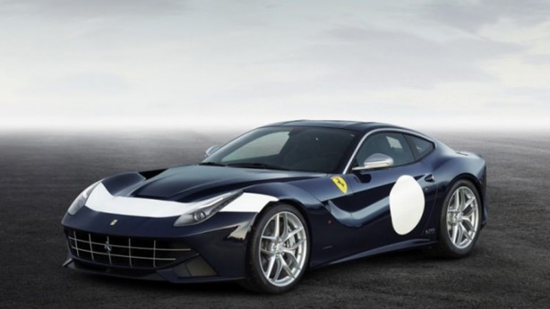 Foto - Ferrari yeni otomobillerini tanıttı!