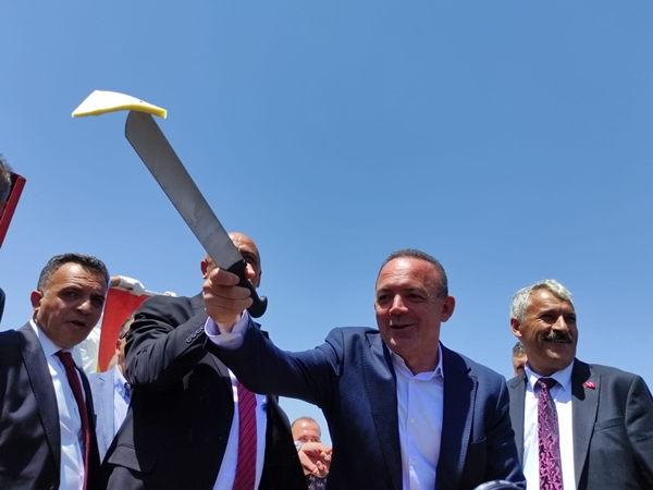 Foto - Festivale 1 tonluk kaşar damgası