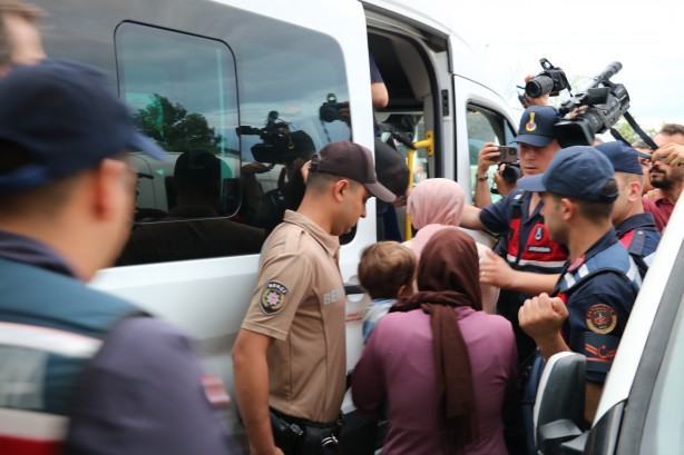 Foto - FETÖ elebaşı Gülen'in yeğeni tutuklandı