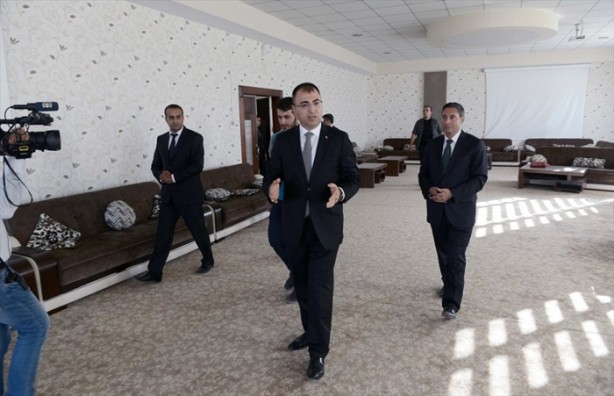 Foto - FETÖ okulunda dikkat çeken oda
