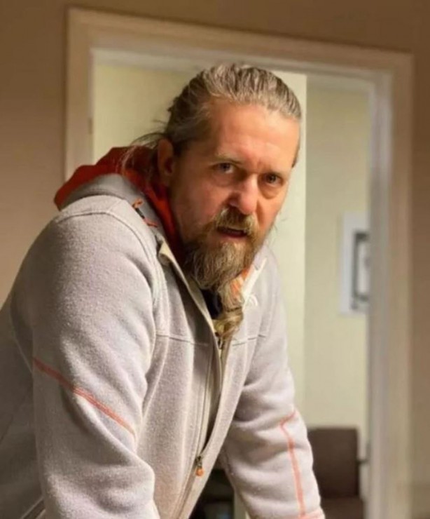 Foto - FETÖ üyeliği iddiasıyla yargılanmıştı! Türkiye’yi terk eden ünlü oyuncu sonunda ortaya çıktı! Mete Horozoğlu'nun son halini görenler 'Yok artık' dedi