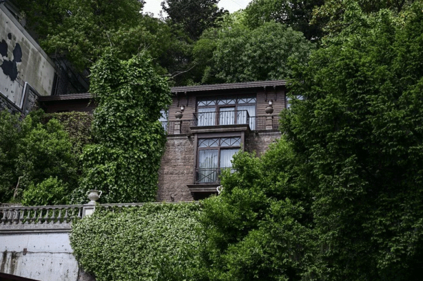 Foto - FETÖ’cü Akın İpek’in yalısı satışta! Arınç’ın savunduğu "Melek Anne" 750 milon liralık köşkte oturmuş