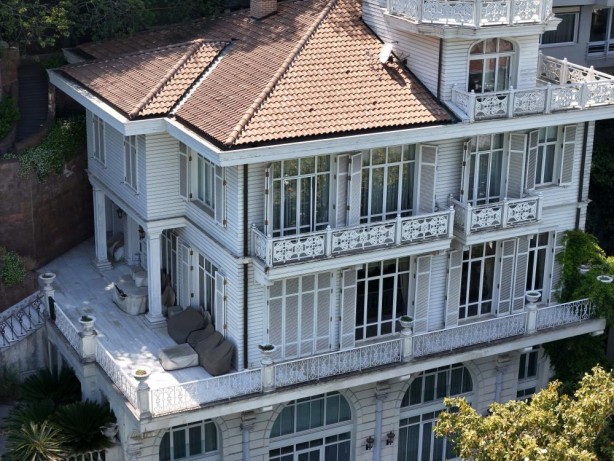Foto - FETÖ’cü Akın İpek’in yalısına dev rakam