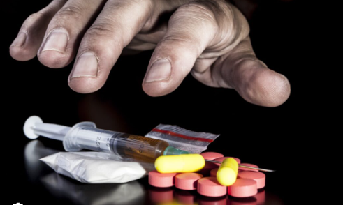 Foto - FETÖ’cü doktor Ak Parti Milletvekilini ilaçla öldürüyordu! Hastanelerde pusuda bekleyen kaç FETÖ’cü doktor var?