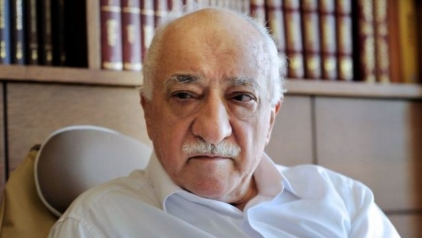 FETÖ'cü eski 3 üsteğmen su altı scooterla kaçmış!