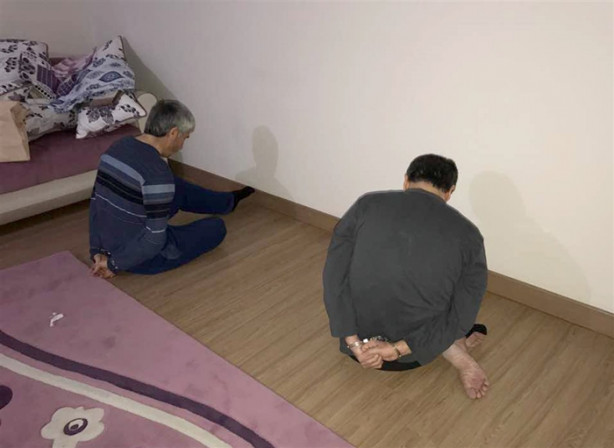 FETÖ'den aranan 1 hakim, 2 savcı yakalandı