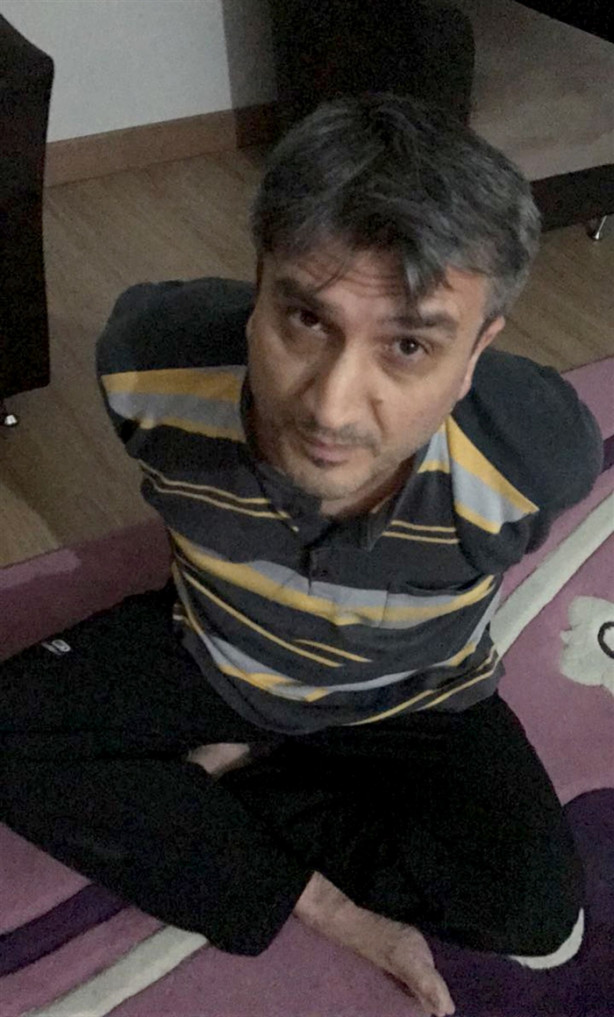 Foto - FETÖ'den aranan 1 hakim, 2 savcı yakalandı