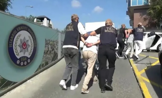 Foto - FETÖ’nün güncel Yapılanmasına darbe! Adil Öksüz’ü yurt dışına kaçırmıştı