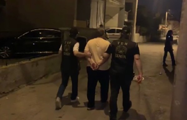 Foto - FETÖ'nün hücre evlerine operasyon! 22 gözaltı